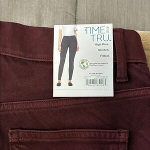 Time and Tru Women's High Rise Jegging-rustic plum color